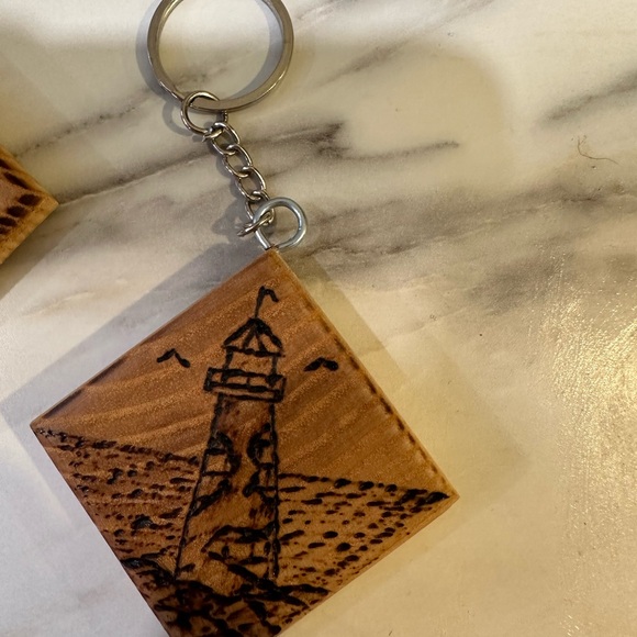 Beautiful hand-carved wooden keychains. One of a kind. - Picture 7 of 10